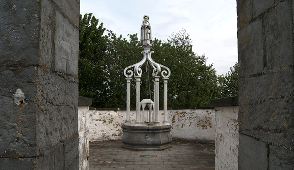 Le puits Sainte-Renelde © Ooh ! Collective 